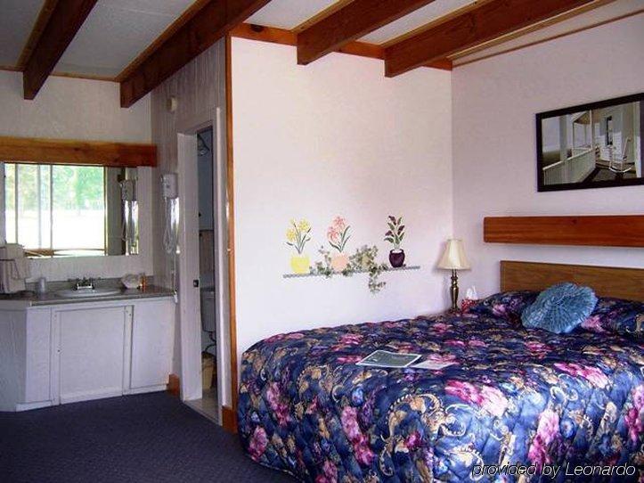 Twilite Motel Елсуърт Стая снимка
