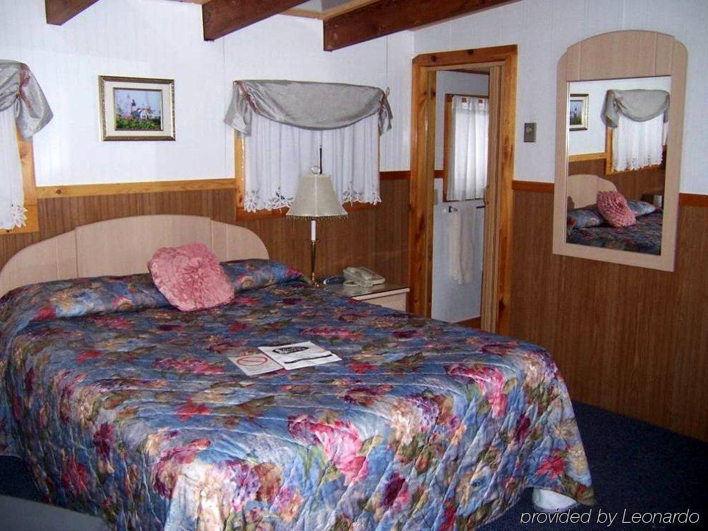 Twilite Motel Елсуърт Стая снимка