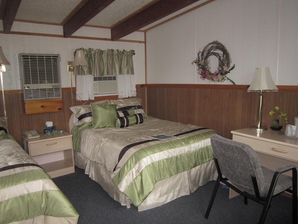Twilite Motel Елсуърт Екстериор снимка